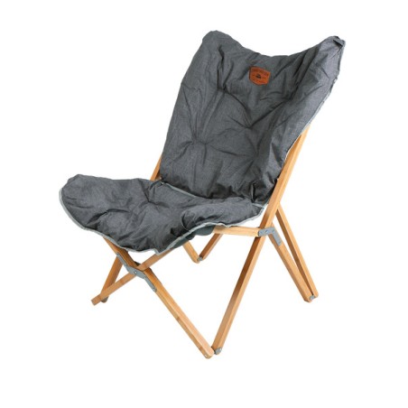 Upholstered lounge chair