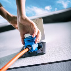 Angled Adapter Cable Schuko...