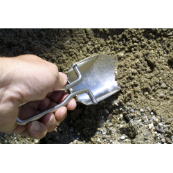 BasicNature Folding Shovel...