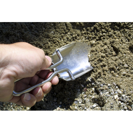 BasicNature Folding Shovel...