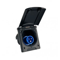 Supply Plug 2013 CEE17 Black
